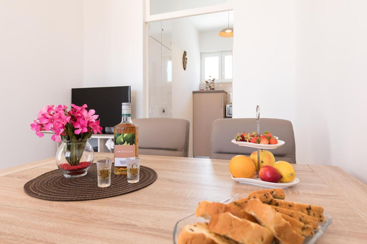 Apartment Oleander Пунат Экстерьер фото